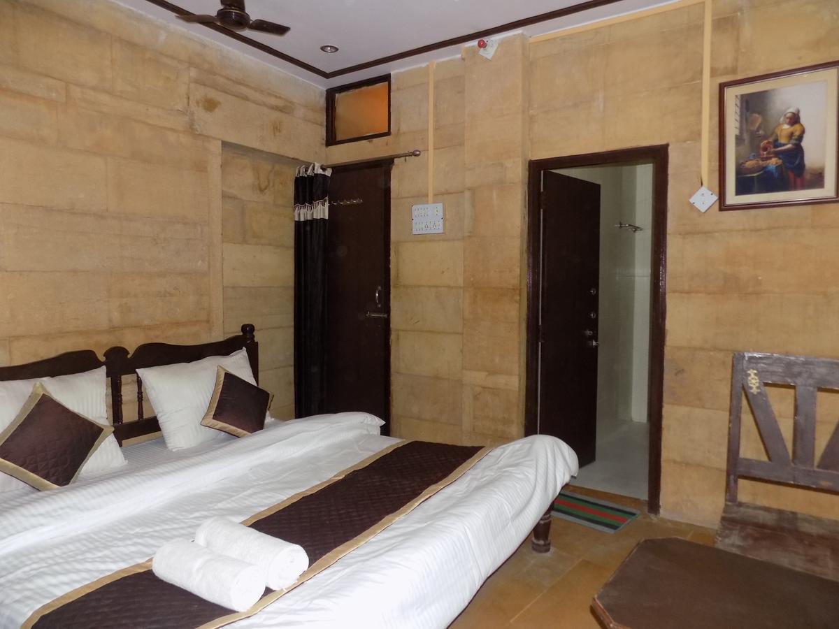 Hotel Fotiya Jaisalmer Exterior photo